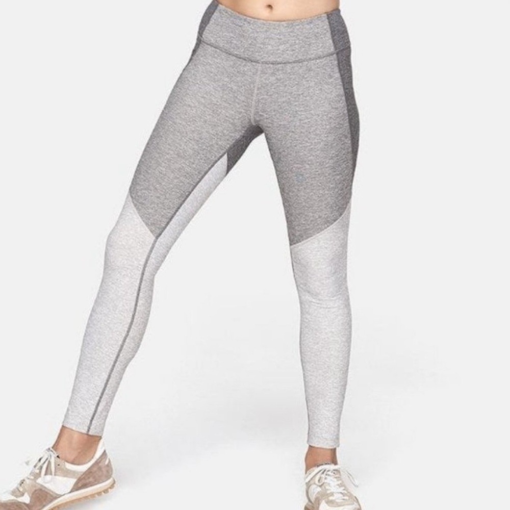 Outdoor Voices Grey Color block‎ Activewear Workout Leggings Atheleisure Size XS